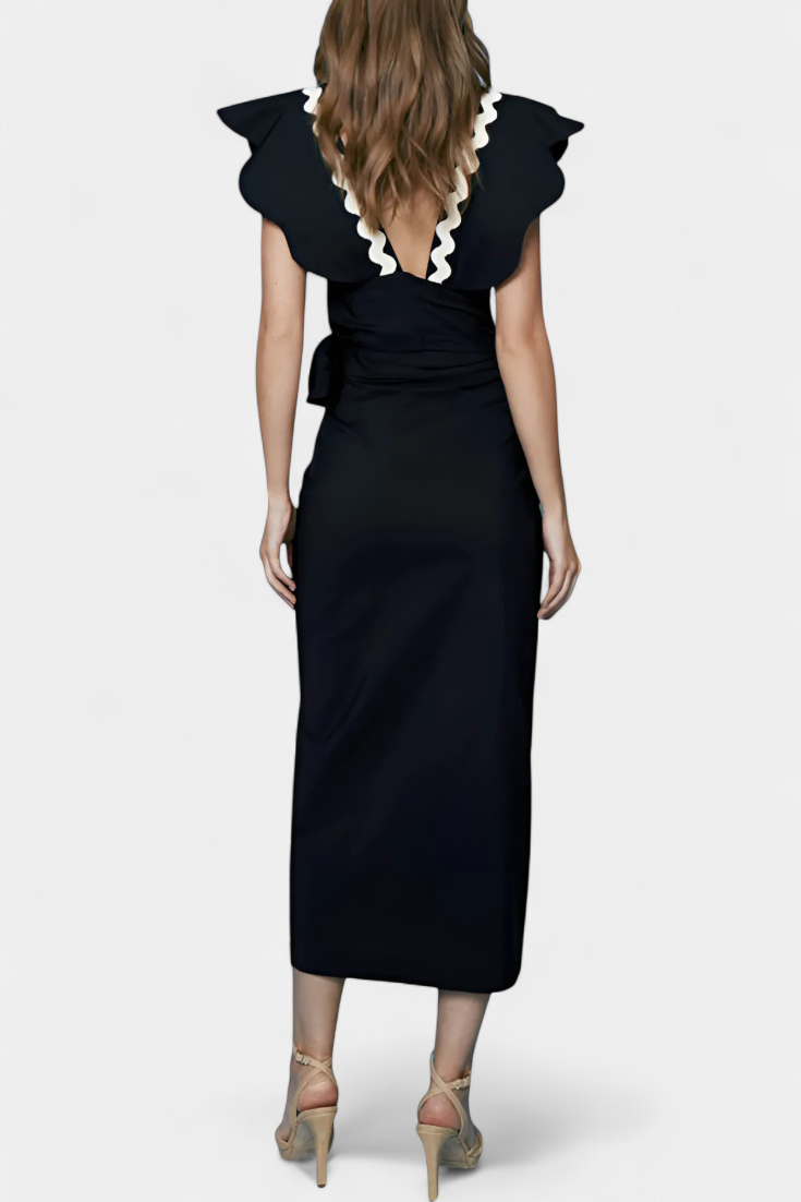 Fabiana Elegante Top con Volantes y Costuras en Contraste