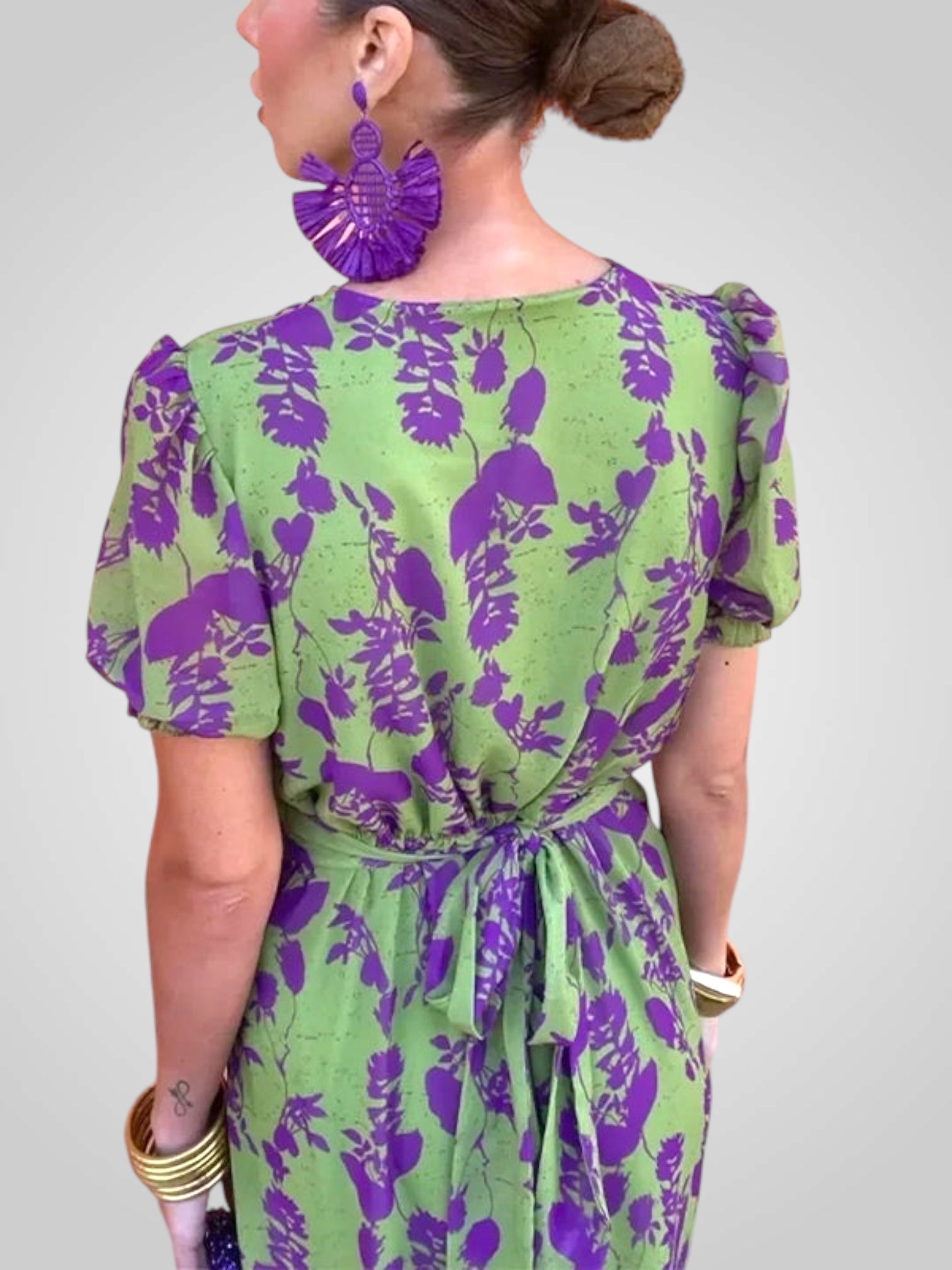 Dulce | Vestido midi floral con cuello en V