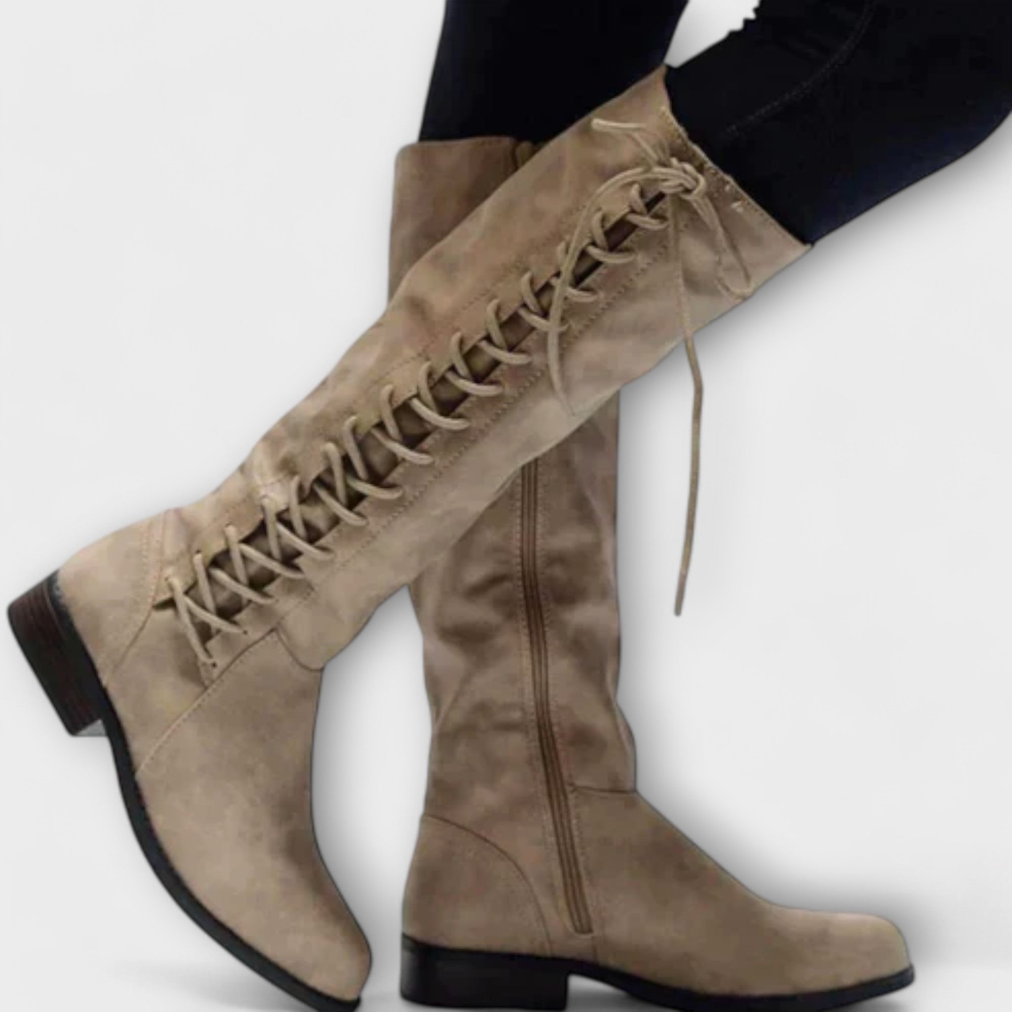 Botas elegantes con cordones