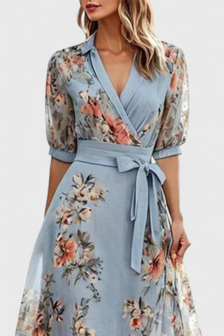 Vestido midi floral con cuello en V de Arlet