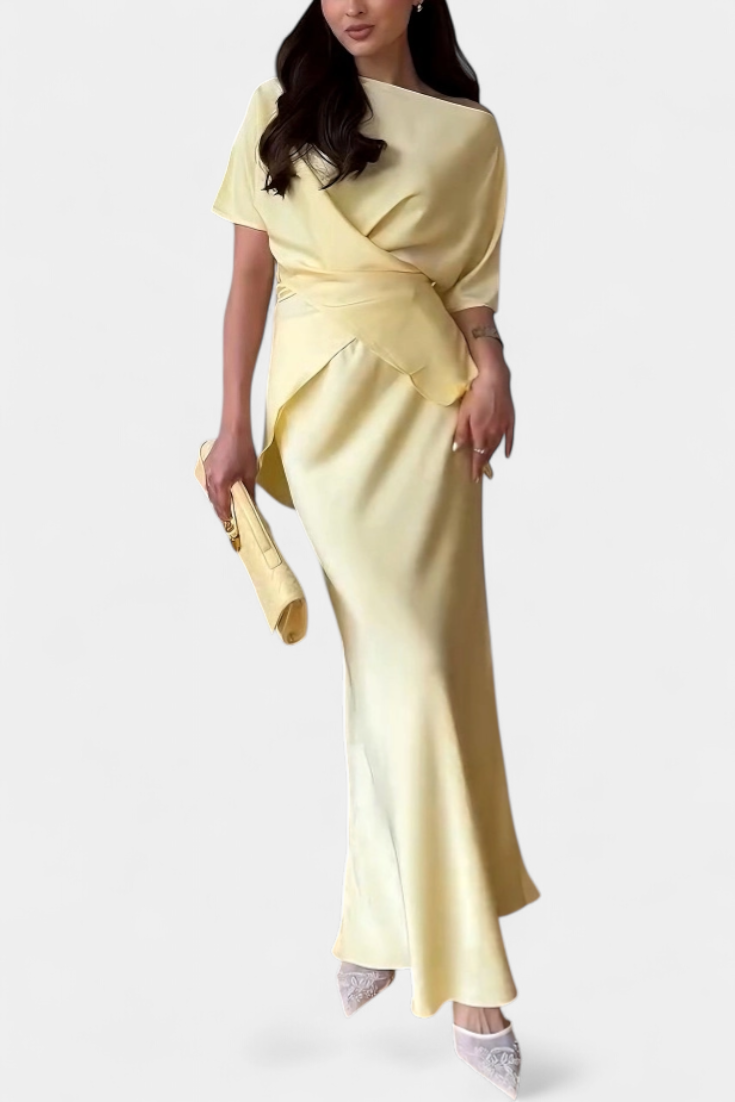 Conjunto de top con tirantes cruzados y falda vaporosa Veleda