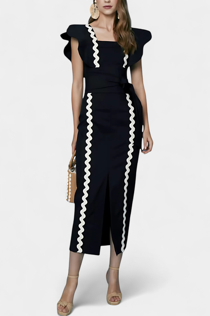 Fabiana Elegante Top con Volantes y Costuras en Contraste