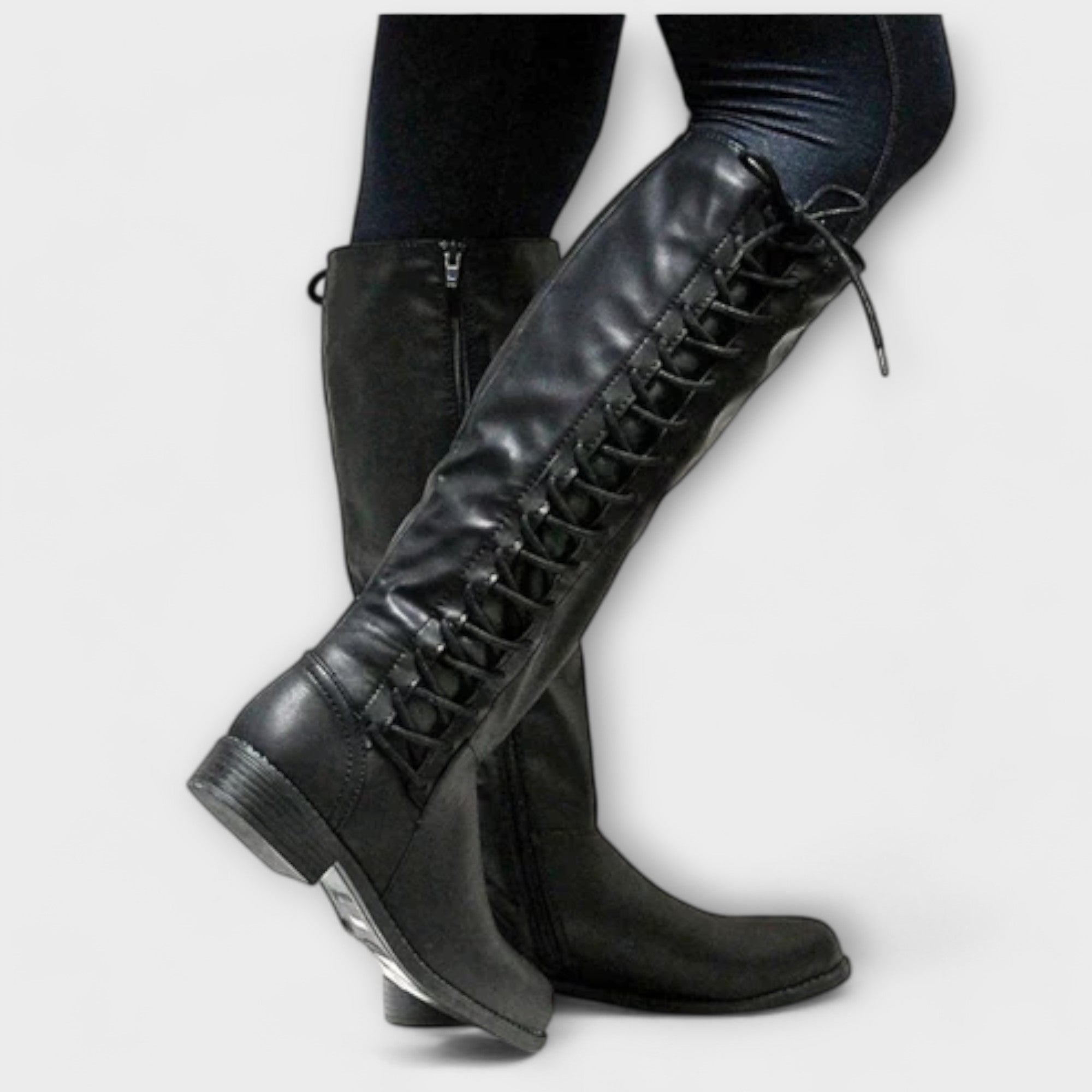 Botas elegantes con cordones