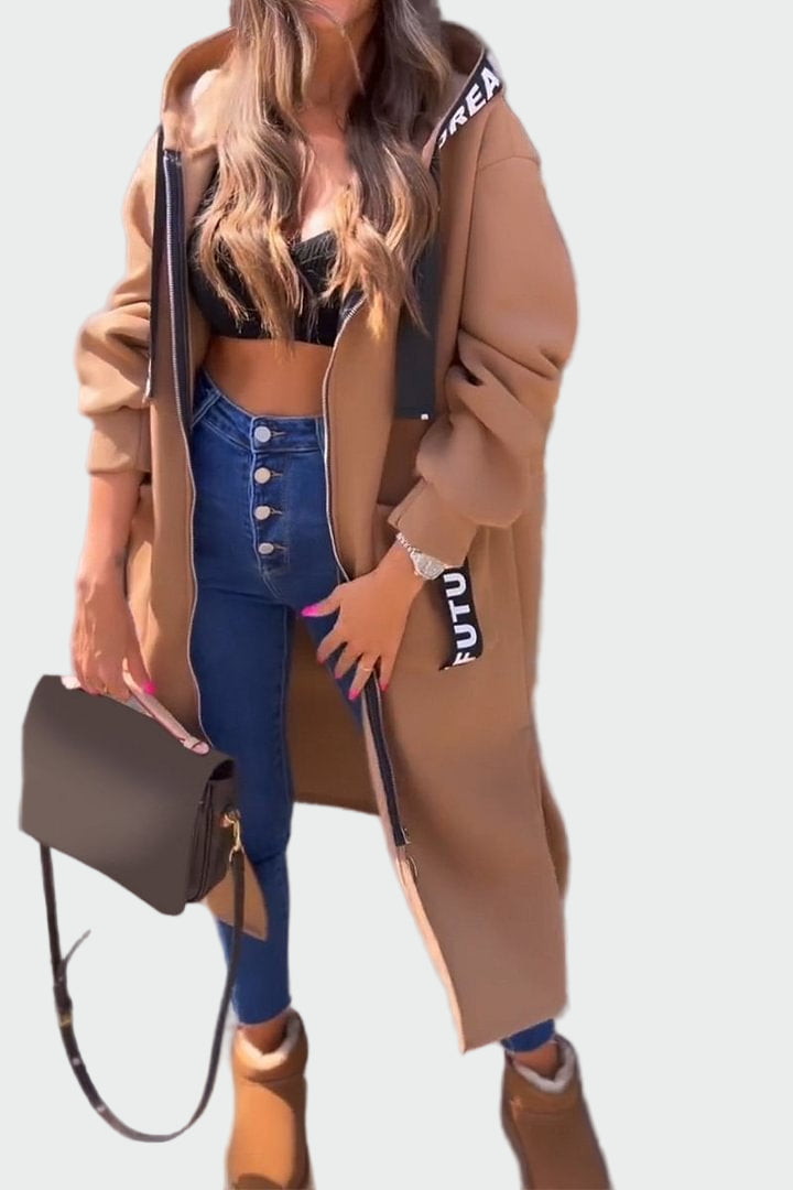 Abrigo largo con capucha