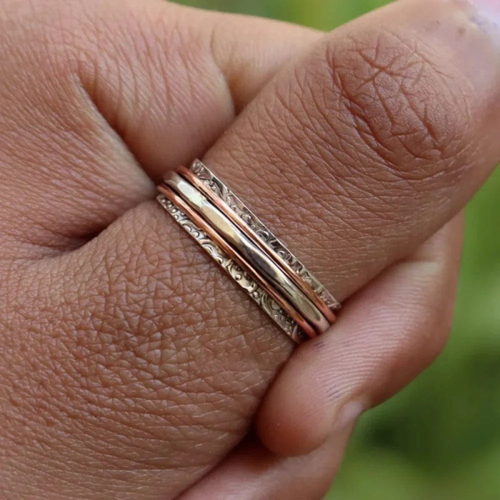 Anillo retro-clásico