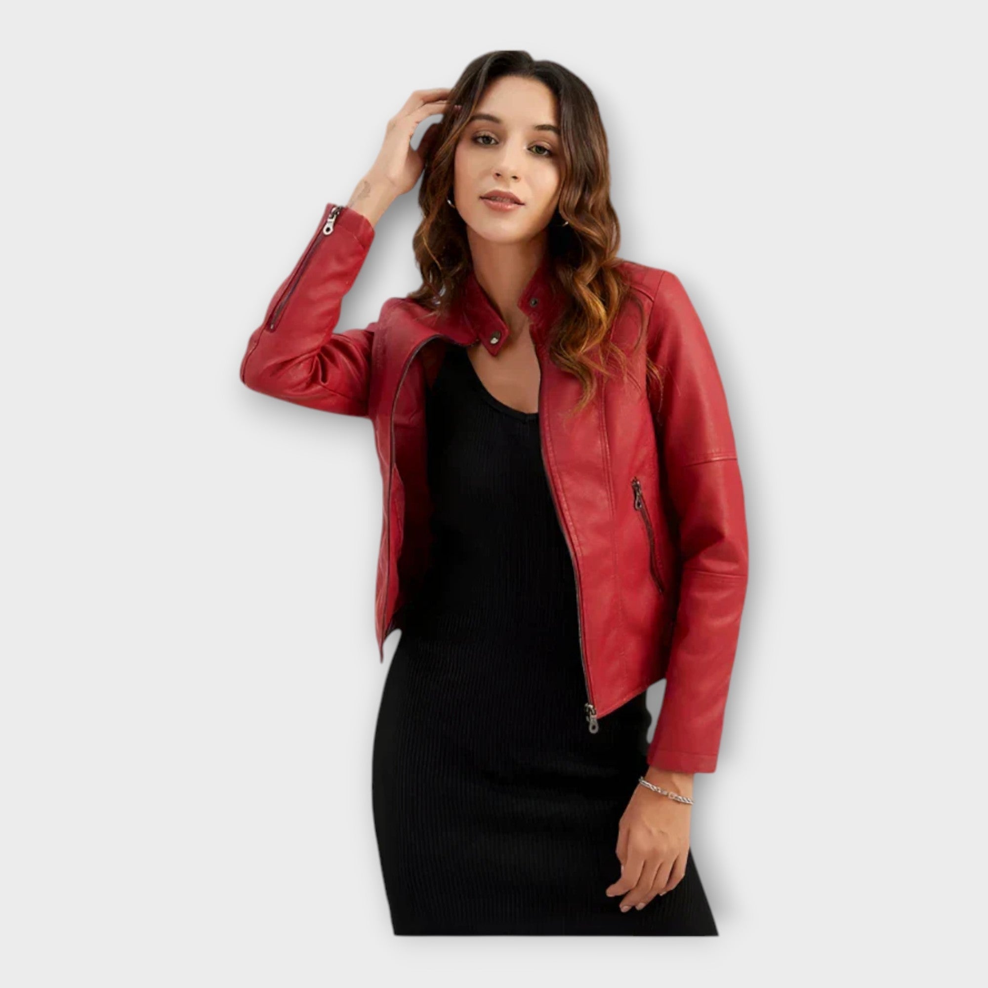 Chaqueta corta de cuero de moda con cremallera