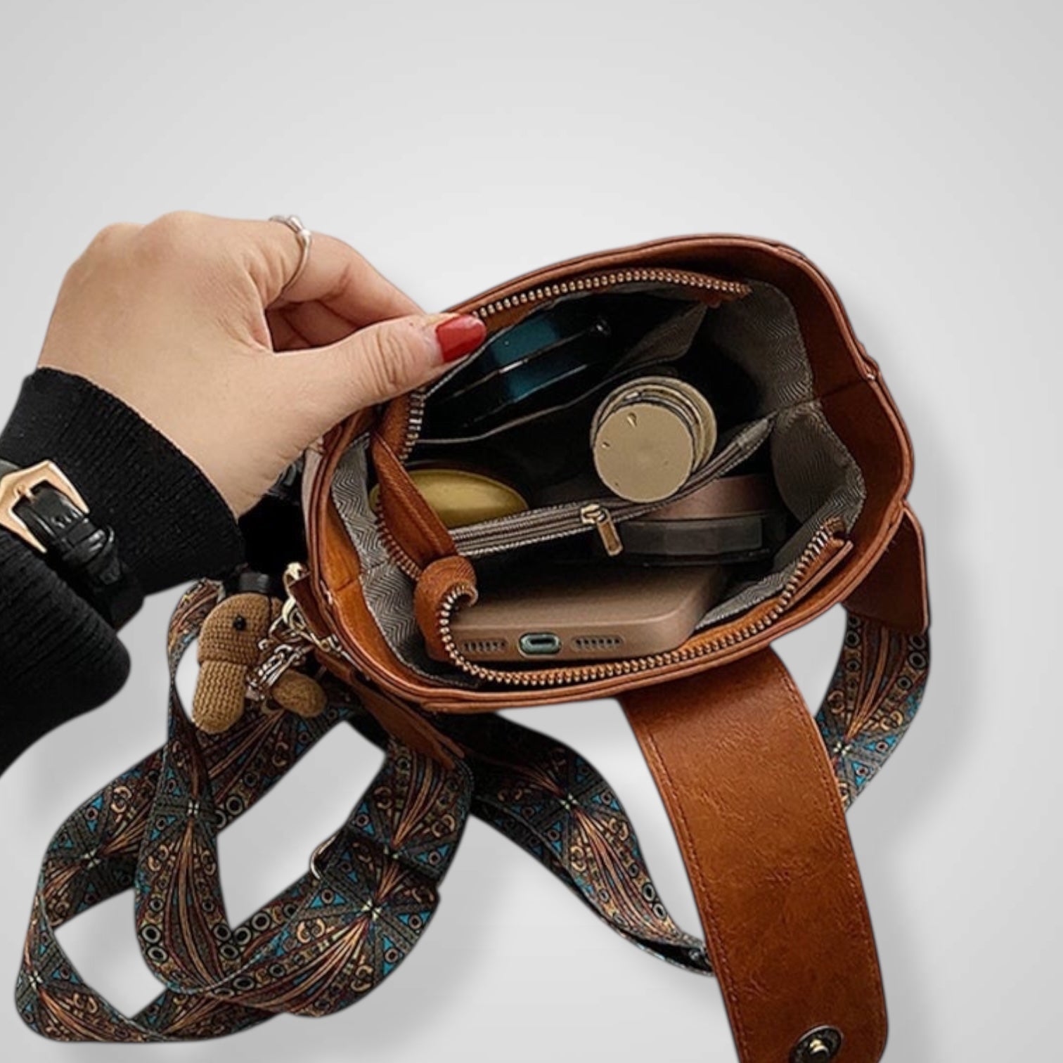 Bolsa retro para orina con correa ancha ajustable para el hombro