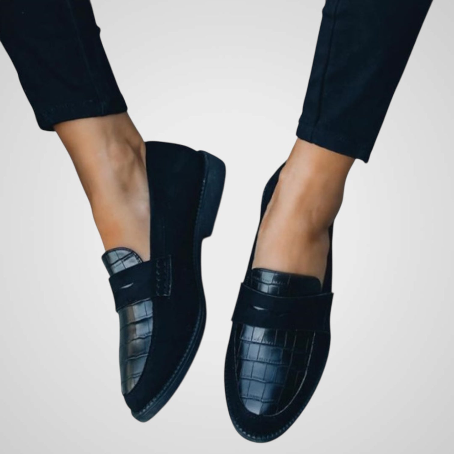 Ravi | Mocasines de piel de lujo para mujer: diseño atemporal, comodidad para todo tipo de clima