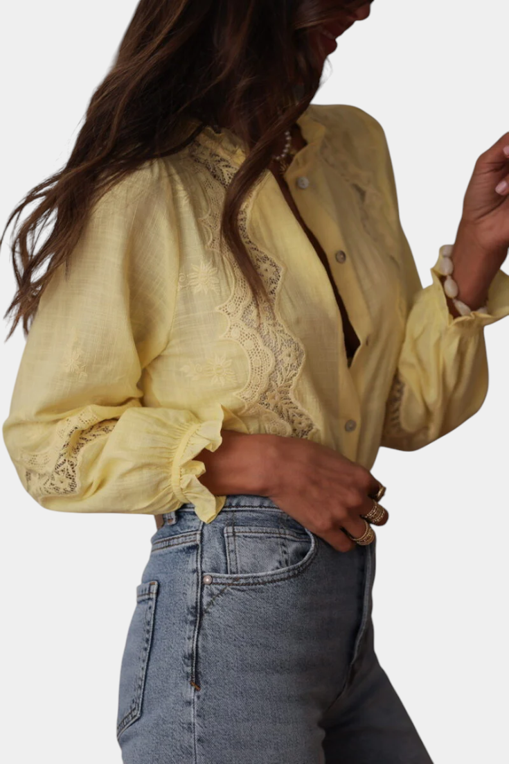 Blusa de encaje Catarina