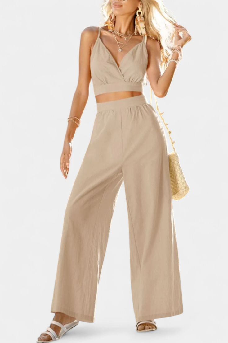 Conjunto Valentina de chaleco de encaje con espalda abierta y pantalones de pierna ancha