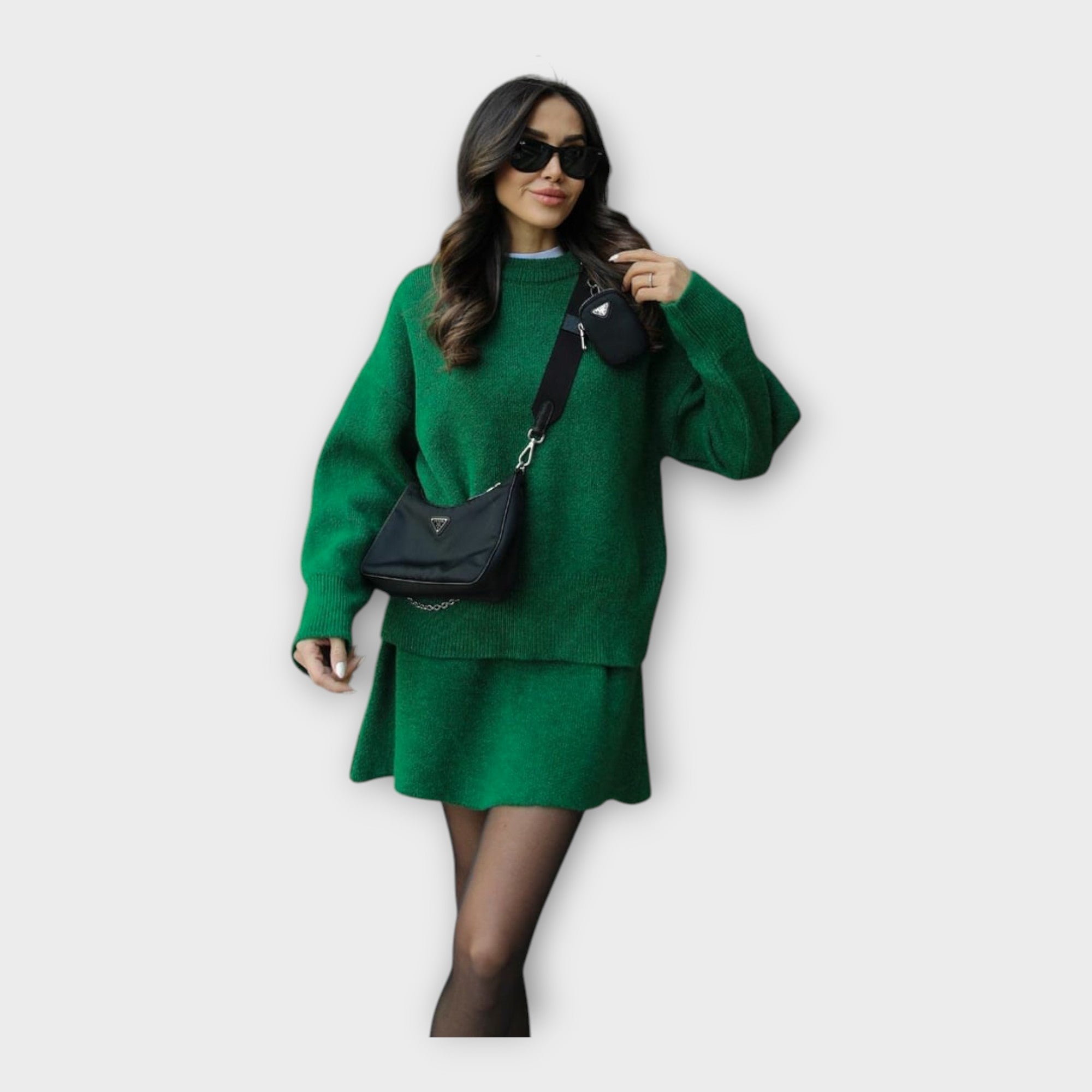 Conjunto de Blusa y Falda de Punto con Línea Moderna