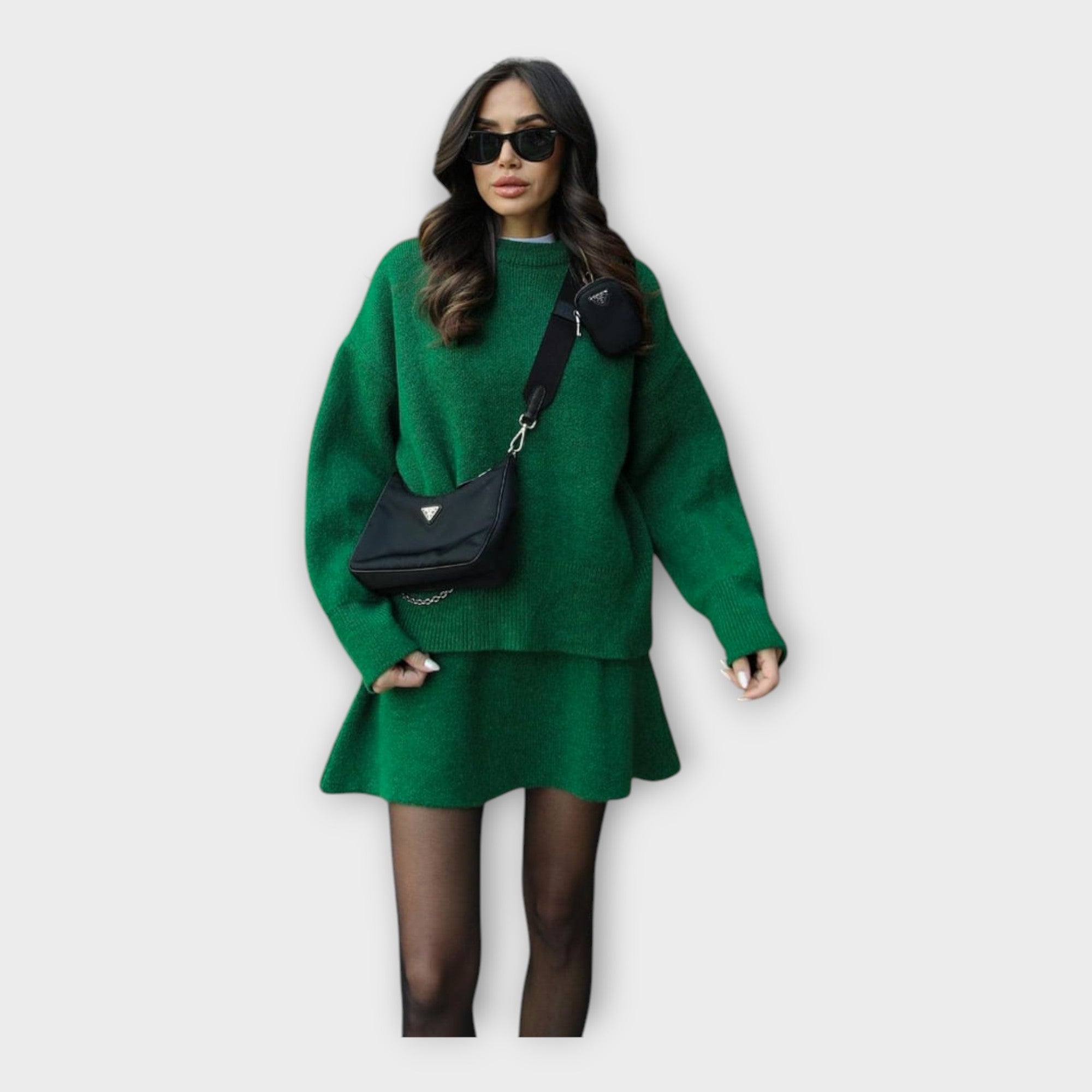 Conjunto de Blusa y Falda de Punto con Línea Moderna